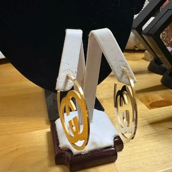 Elegant Gold Logo Hoop Earrings - Picture 4 of 6